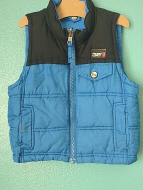 32 Degrees Blue and Black Quilted Reversible Kids Puffer Vest